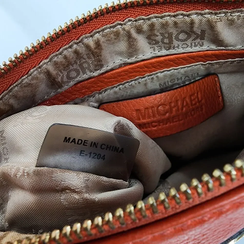 Michael Kors Fulton Wristlet Clementine Leather Orange Zip Clutch 7" Strap Flaws - Picture 8 of 12